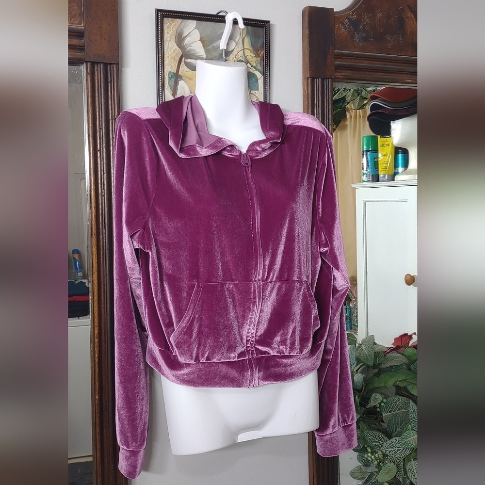Pink Victoria secret sweater for women size M